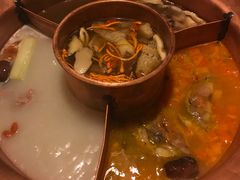 -滇釜火锅·能喝汤的火锅(车公庄店)