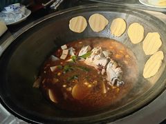 -北京龙庆四季香农家饭庄·灶台鱼·碳烤虹鳟鱼(龙庆峡店)