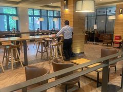 大堂-星巴克(上海交通大学店)