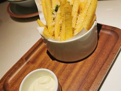 -阿妮叶李(光谷世界城店)