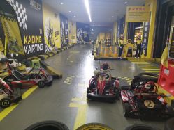 -咔叮卡丁车(南坪亿象城店)