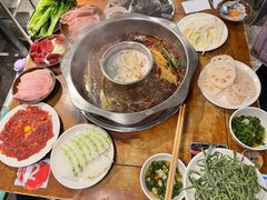 -叁口煮老火锅(东升店)