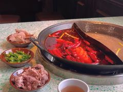 -鸿姐老火锅(疁城新天地店)