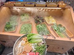 -捞小鲜虾滑海鲜自助火锅(嵊州吾悦店)