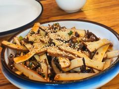 -猫爷的腔调·黔小馆(交大医学住宅区店)