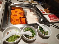 -海底捞火锅鲜切牛肉主题店(长寿路店)