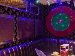 -路边边.炒菜烧烤.音乐餐厅(良乡长虹店)