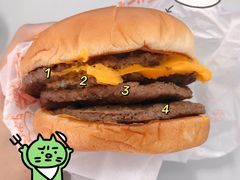 -麦当劳(宝山大厦店)