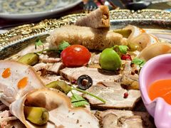 -米德维奇俄式西餐厅(西六道街店)