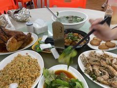 -红月湾海鲜饭店•沙滩海景(双月湾店)