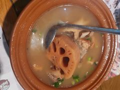 -黄泥岗·地道湖北菜(奥特莱斯店)