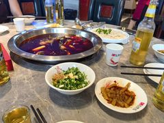 -忘情水鱼头·鲜鱼火锅(滨江中路店)