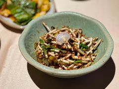 酸菜拌折耳根-山石榴·贵州菜(丰盛里店)