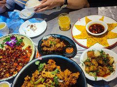 雪豆焖香蹄-红辣椒·川菜·火锅(张杨路店)
