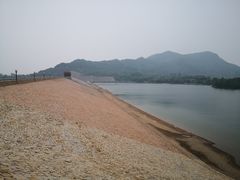 -十三陵水库