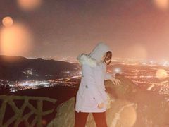 -鬼笑石后山停车场