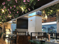 大堂-壹号院音乐餐厅•烤全羊•新疆菜(浐灞店)