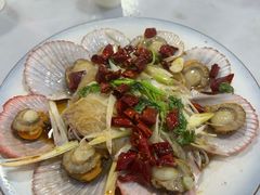 油泼扇贝-来之顺海鲜菜馆·青岛菜·始于1993(栈桥店)