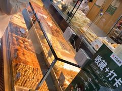 面包甜点陈列柜-六贤记(杭州龙湖滨江天街店)