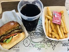 -龙治汉堡(中华城店)