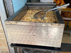 -宏发红西饼屋(天津路店)