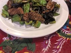 -闯关东东北农家菜(崂山石老人店)