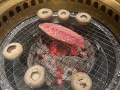 -山川小町·极番烧肉(新地假日广场店)