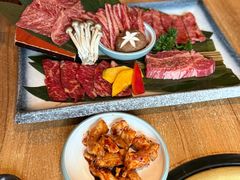-炼火烤肉店