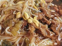 -灵山卢梅燕粉店