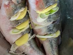 -盒马鲜生(红莲店)