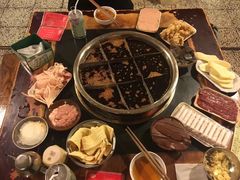 -邓莽子老火锅(中兴路总店)