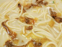 特色八仙桥黄鱼汤面-南八仙·老上海味道(南京东路店)