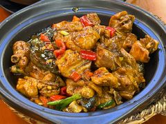 -堂瓦里·33年传统赣菜(第一街区店)