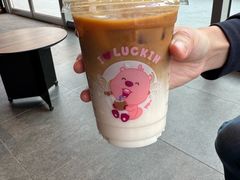 -瑞幸咖啡(杭州绿地中央店)