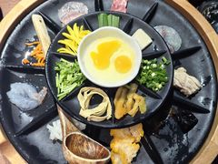 -花菇朵·云山雀 ll 野生菌锅·野果酸汤·精品滇菜(万柳店)