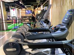 -一兆韦德健身(张杨路店)