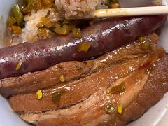 -梁阿婆廿年老牌扣肉糯米饭