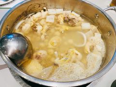 -烹然四季椰子鸡火锅(团结湖总店)