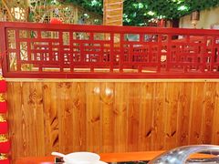 -袁小二大东北铁锅炖(吉祥村总部)