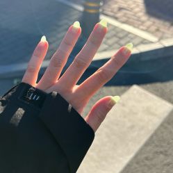 -桃色美甲沙龙