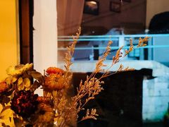 -蓝白咖啡馆(金山亭林店)