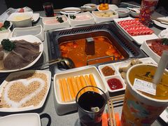 -海底捞火锅(金山百联店)