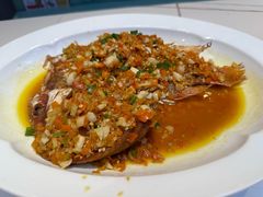 -阿瓦山寨·湘菜现炒·剁椒鱼头王(咸阳总店)