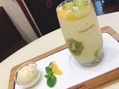-哈根达斯(陆家浜路店)