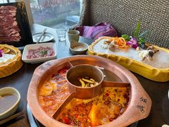 -滇釜火锅·能喝汤的火锅(车公庄店)