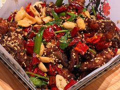 -小董哥烤串·爆汁大油边(故宫店)