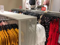 -H&M(星河城店)