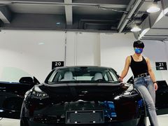 -TESLA 特斯拉(广州天环广场体验店)