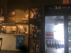 -第三空间·趣味桌游·轰趴.室内CS.剧本杀(大武汉1911店)