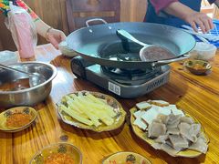 -卡拉农庄 正宗斗鸡肉